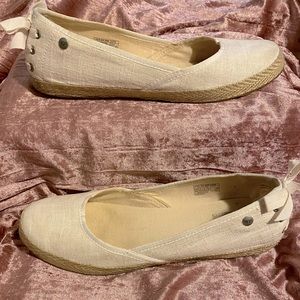 Cream round toe UGG flats